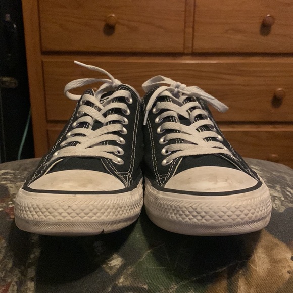 Men’s low top converse all star - Picture 2 of 5